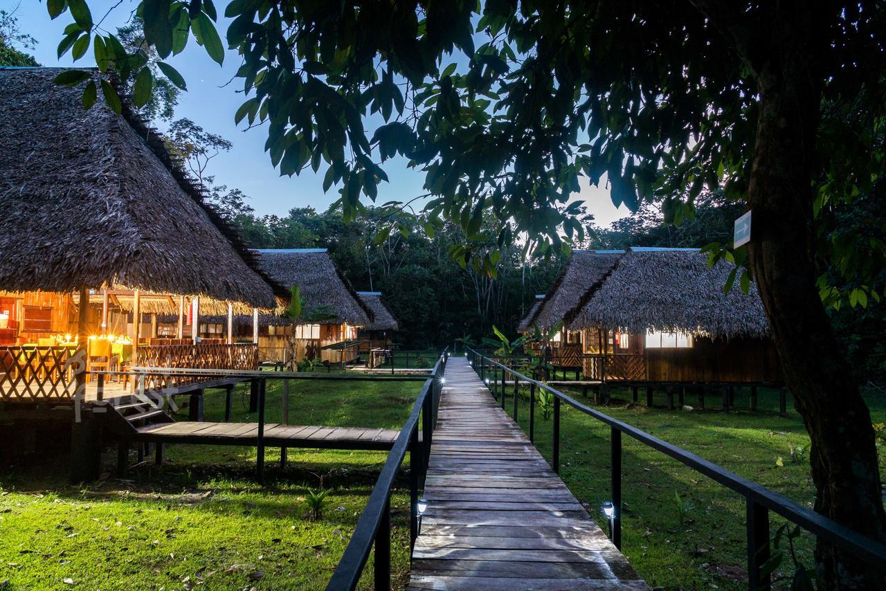 Green Forest Ecolodge Puerto Montufar Екстер'єр фото