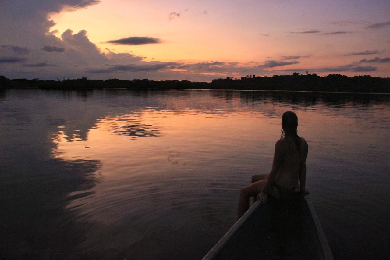 Green Forest Ecolodge Puerto Montufar Екстер'єр фото