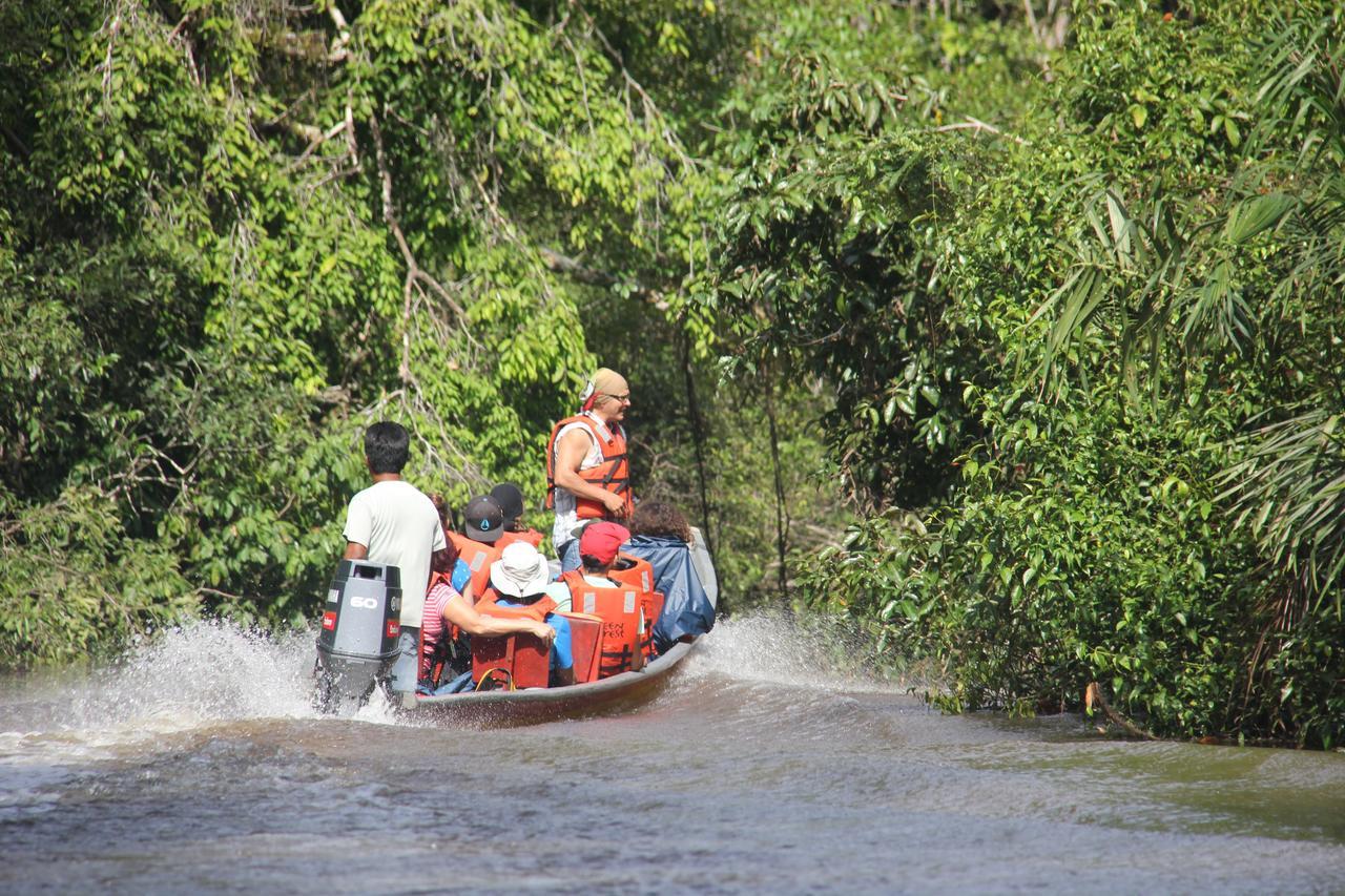 Green Forest Ecolodge Puerto Montufar Екстер'єр фото