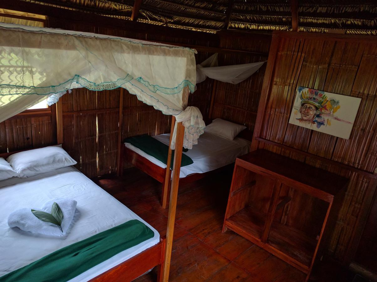 Green Forest Ecolodge Puerto Montufar Екстер'єр фото